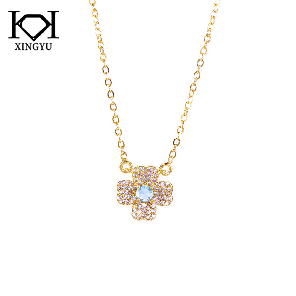 Colar Flores Cravejadas Luxo XYS101866