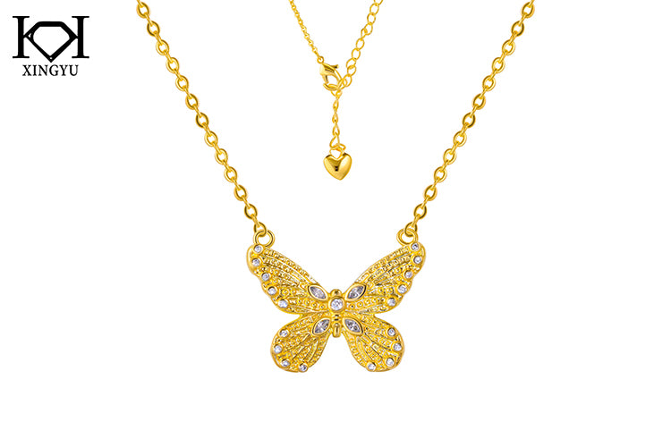 Colar borboleta cravejada luxo DCG1089