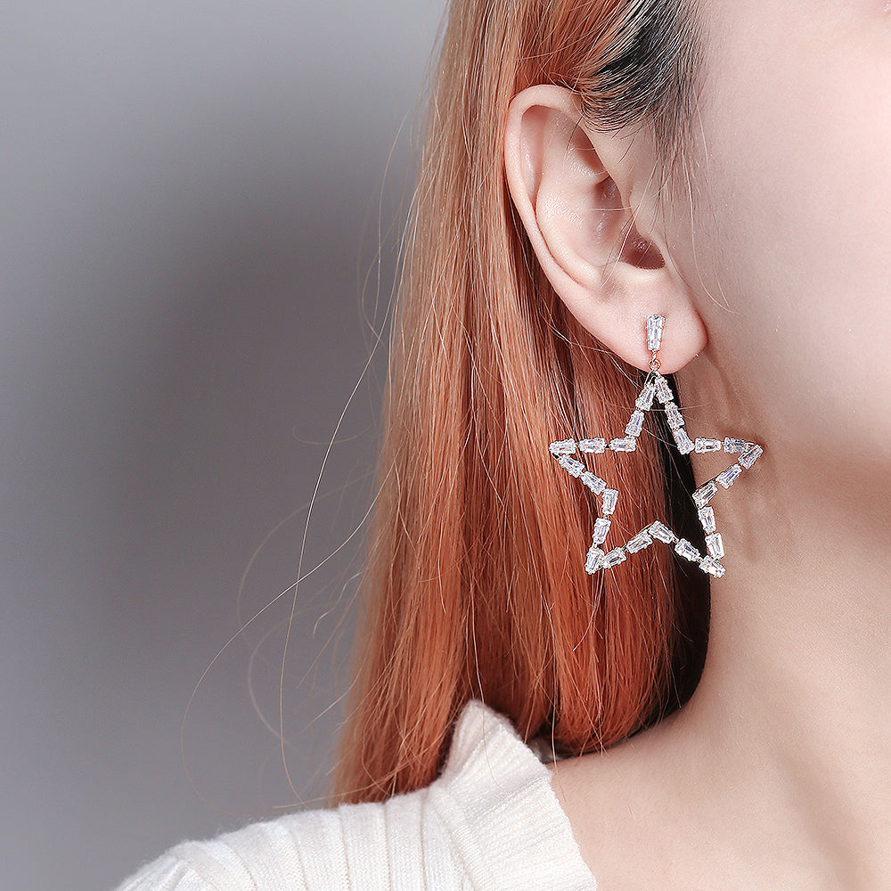 Brincos Estrela Iluminada XYE104281