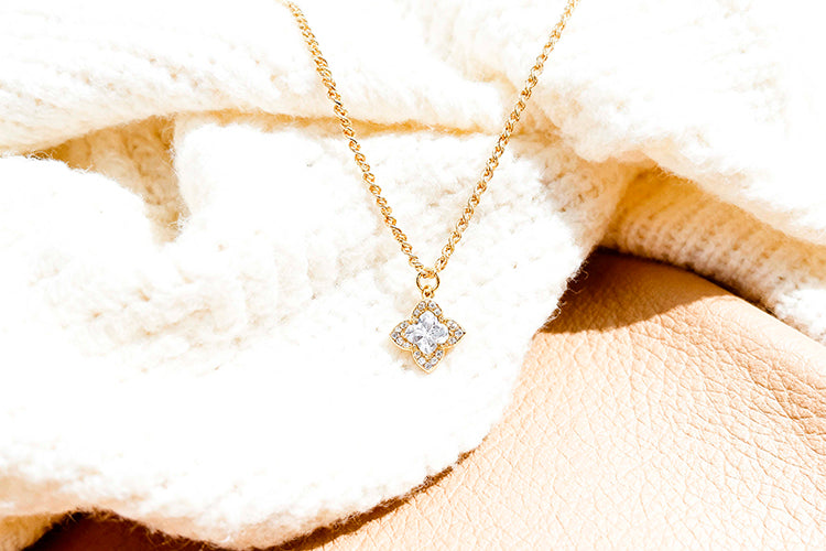 Colar elegancia delicada Trevo DCG0877