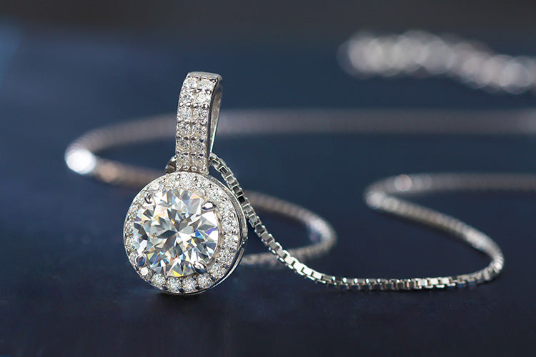 Pingente Cravejado  XYN101324