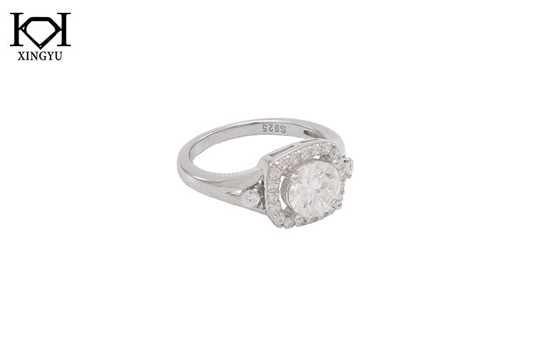 Anel Luxo sublime Prata 925 e Moissanite KRS09494