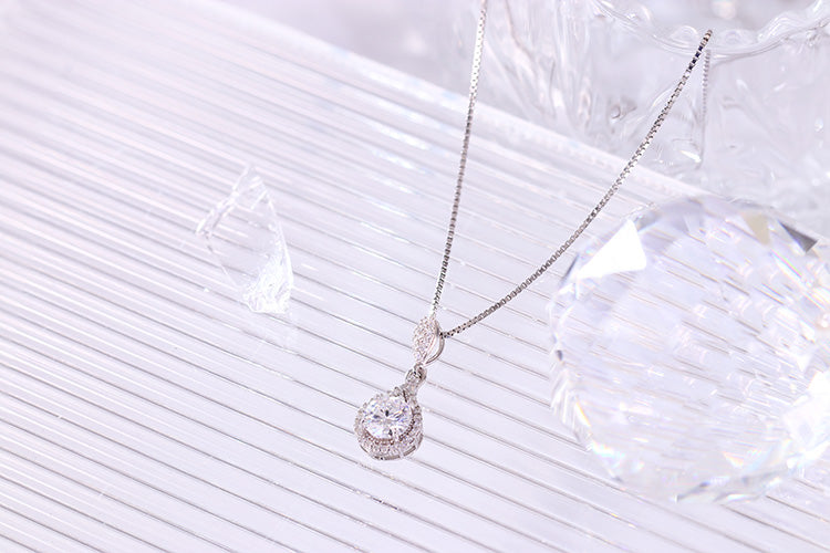 Colar Luxo e estilo Prata 925 e Moissanite XYN101330