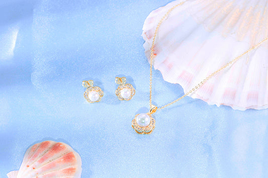 Conjunto Cravejado com perola Shell DCG0703