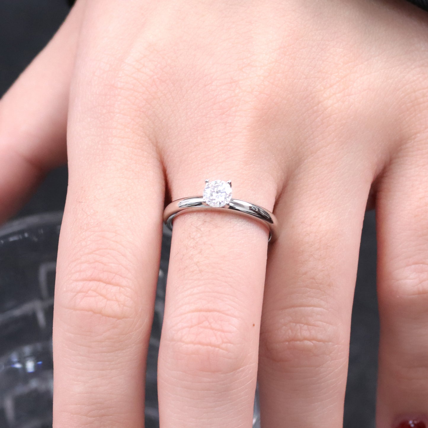 Anel Solitario Prata 925 e Moissanite KRS09571