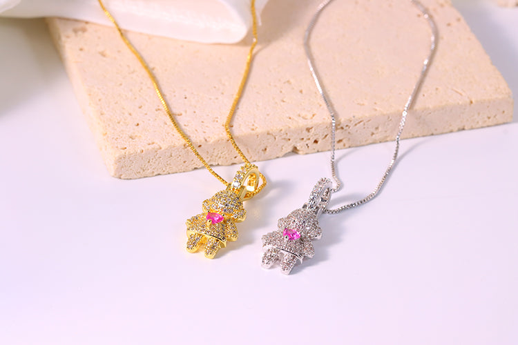 Pingente Menina Cravejada XYP101900