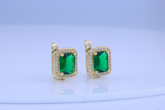 Brinco Quadrado Cravejado Verde DCG0844