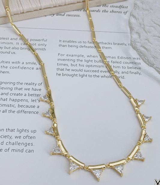 Colar Triangulo Riviera DCG1065