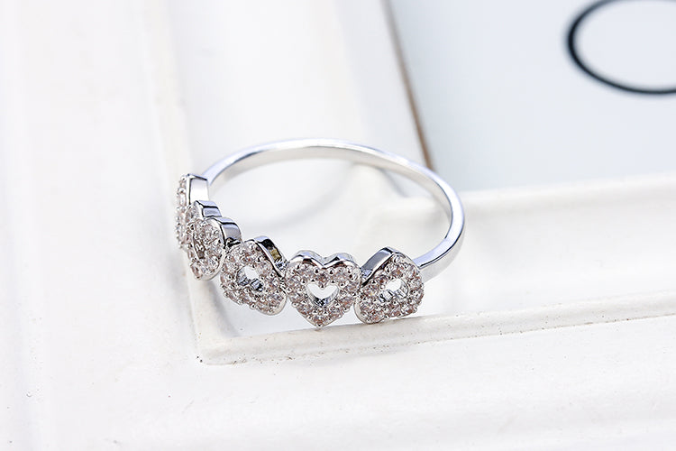 Anel Coracoes cravejados XYR100707