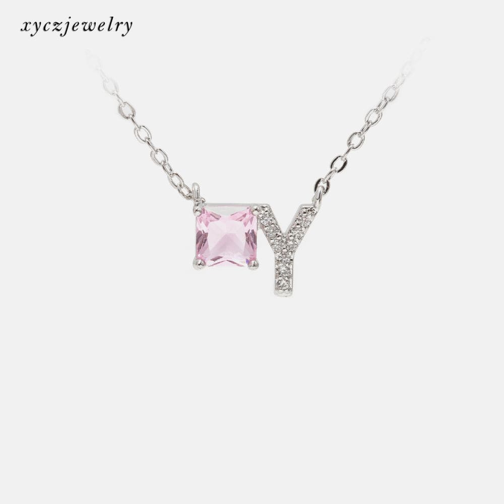 Colar letra cravejada e pedra XYN100551 项链