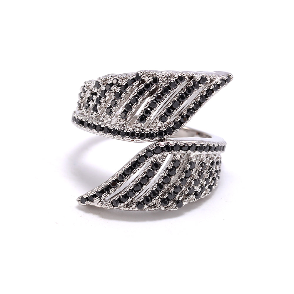 Anel folhas cravejadas XYS102412
