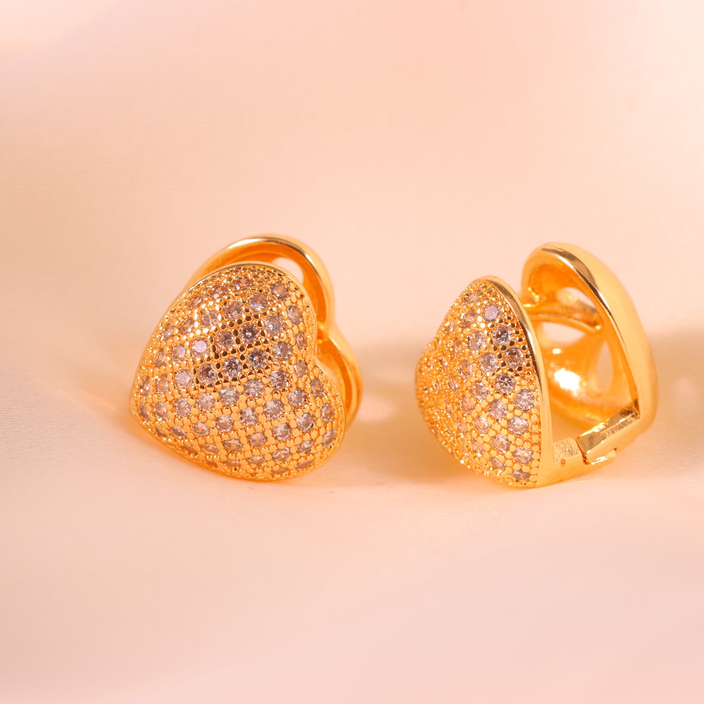 Brincos Coracoes DCG0073