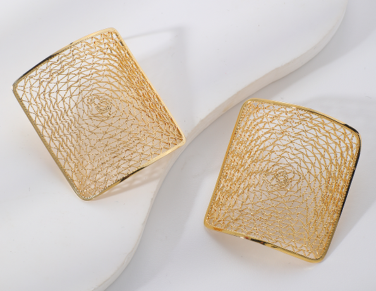 Brinco teia ouro EBG0034