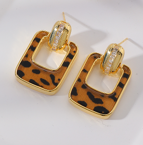 Brinco de oncinha EBG0015