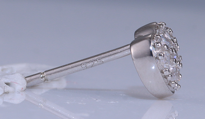 Brinco Coração Luxo Prata 925 CE04538