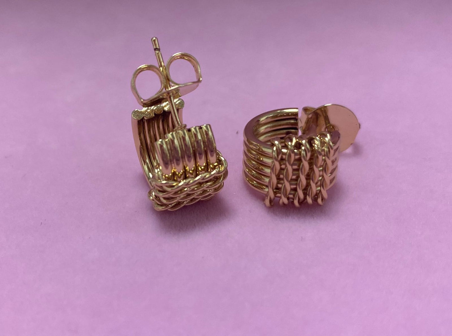 Meia Argola Detalhes XYE106102