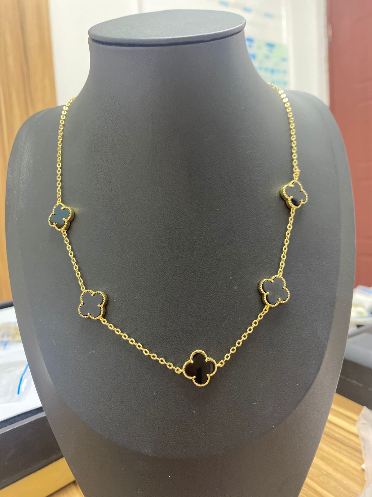 Colar Inspiracao trevos XYN101313-1