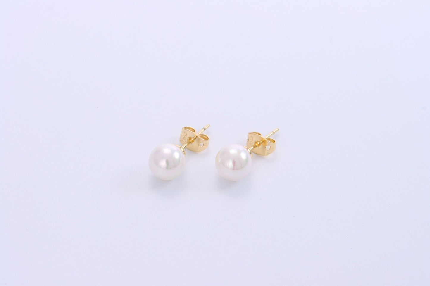 Brinco Solitario perola shell 5mm DCG0417