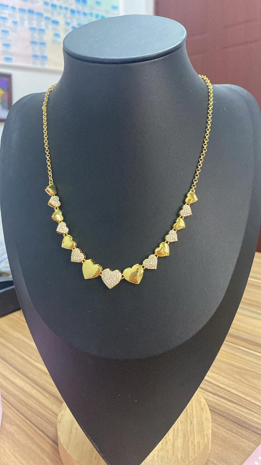 Colar coracoes lisos e cravejados XYS101291