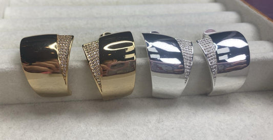 Brincos Elegancia Unica XYE105188