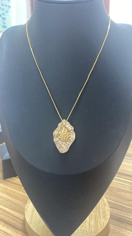 Colar Brilho Unico XYP101941