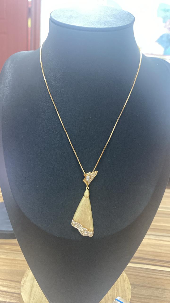 Colar Luxo XYS101971