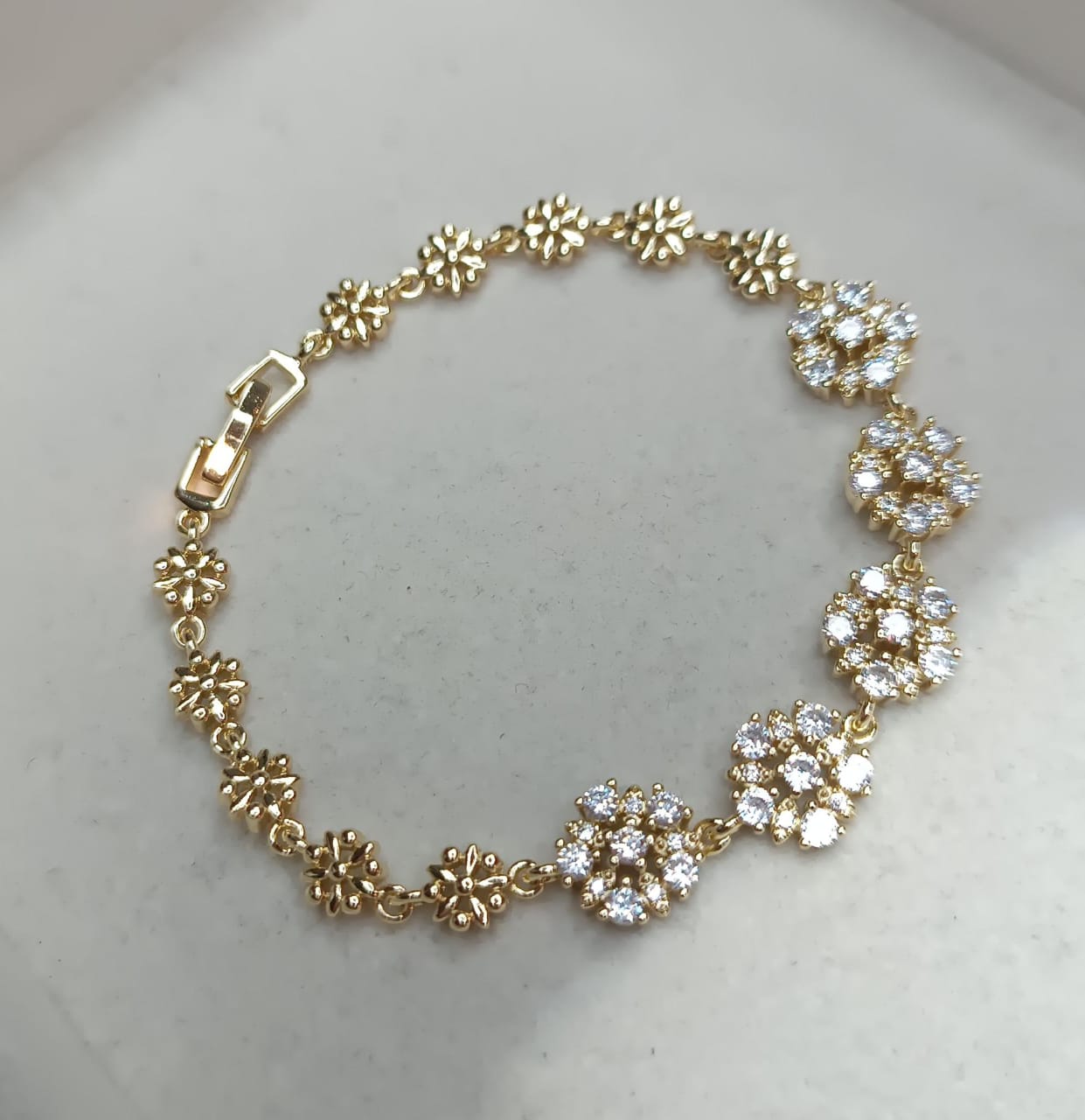 Bracelete Flores DCG0599