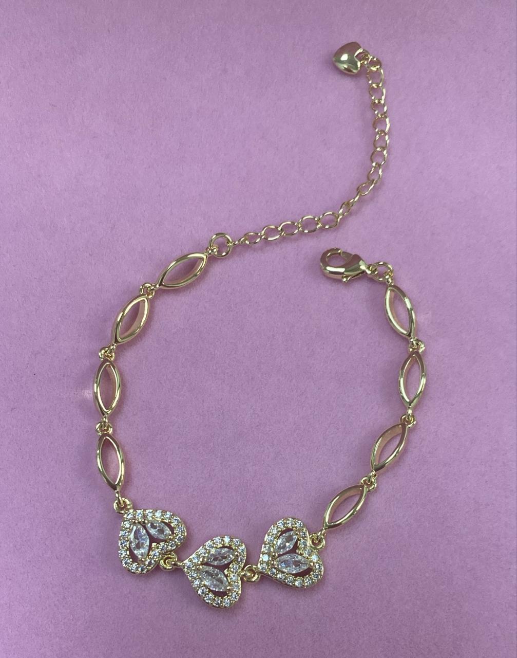 Pulseiras Coracoes Luxo e Brilho DCG0621