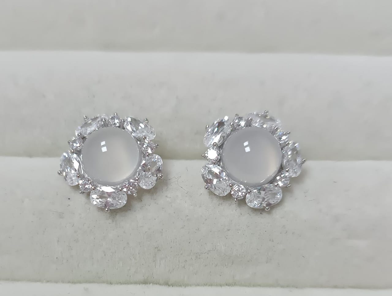 Brincos Prata 925 e Jade YG11577A8Zb