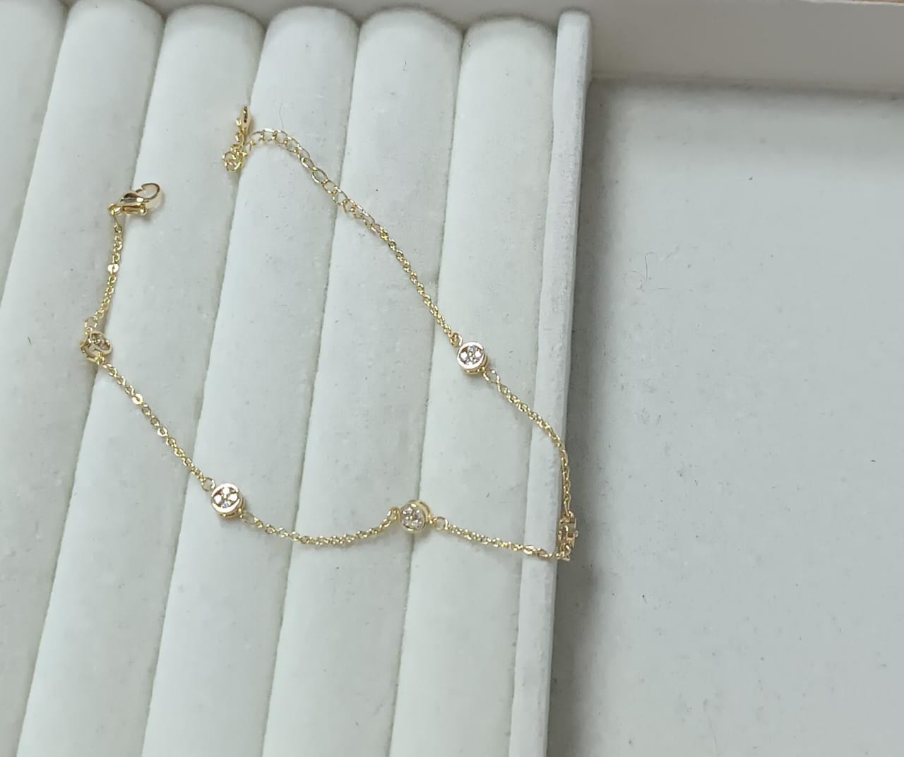 Tornozeleira cravacao inglesa Cristal  DCG1027