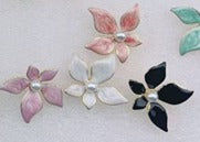 Brinco Steel Flower Pearl  ECG0077