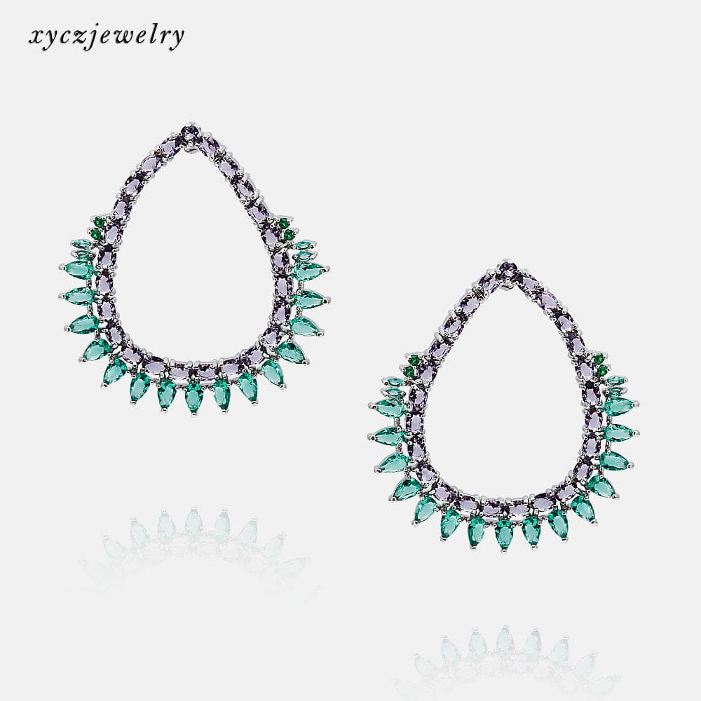 Brinco Gota Extravagante XYE102557