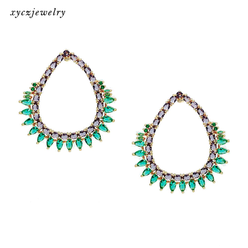 Brinco Gota Extravagante XYE102557