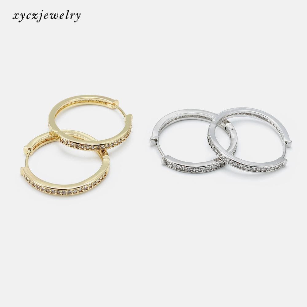 Brinco Argola"M" Fina XYE101748