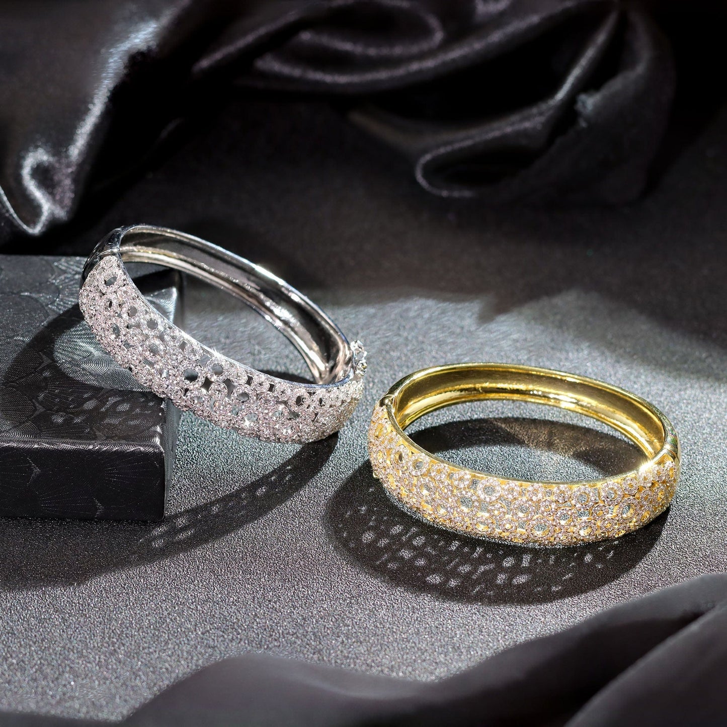 Bracelete Largo XYH100699 bangle