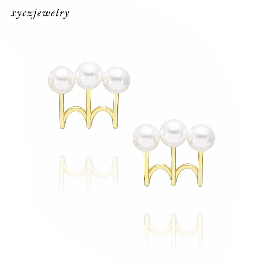 Brinco Três Pérolas XYE103844