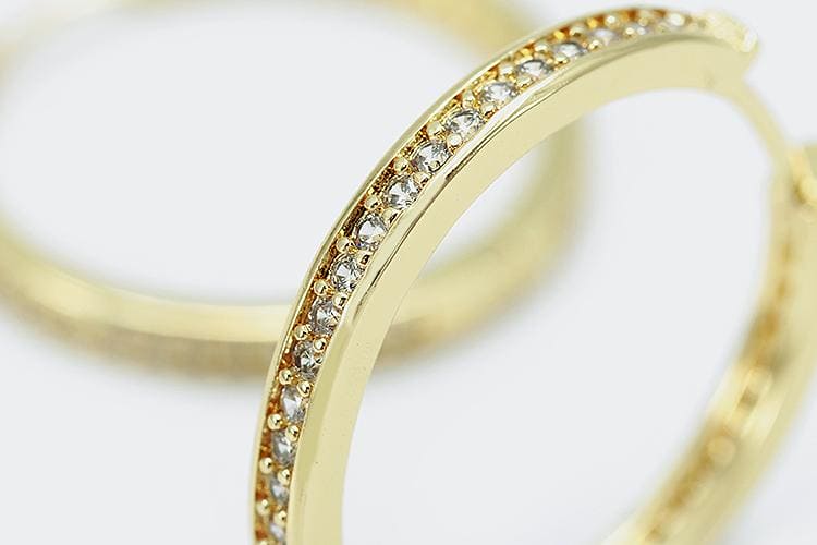 Brinco Argola"M" Fina XYE101748